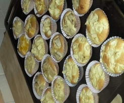 muffins alla frutta (mela, pera, banana, mandarino)