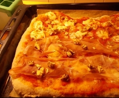 Pizza con pasta madre, poco laboriosa
