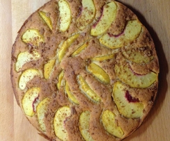 Torta pesche e amaretti