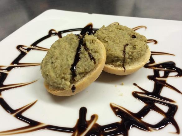 CROSTINI AI CARCIOFI E ACETO BALSAMICO