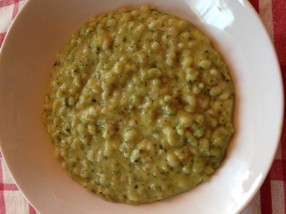 Orzo con crema di zucchine e robiola