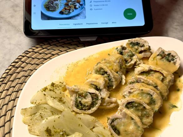 Involtini di maiale con finocchi prezzemolati