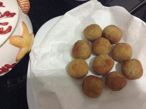 Crocchette di polenta con cuore di speck, funghi e formaggio