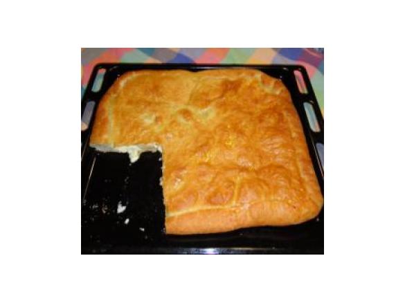 FOCACCIA LIGURE CON STRACCHINO