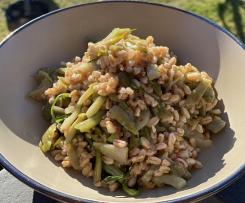Insalata di farro e puntarelle piccanti