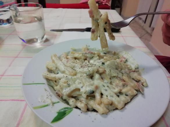 Pasta risottata zucchine, speck e ricotta