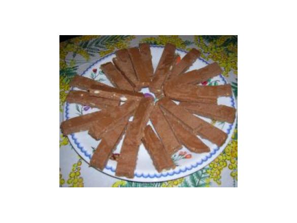 Biscotti veloci al cioccolato e mandorle (per riciclare le uova di Pasqua)