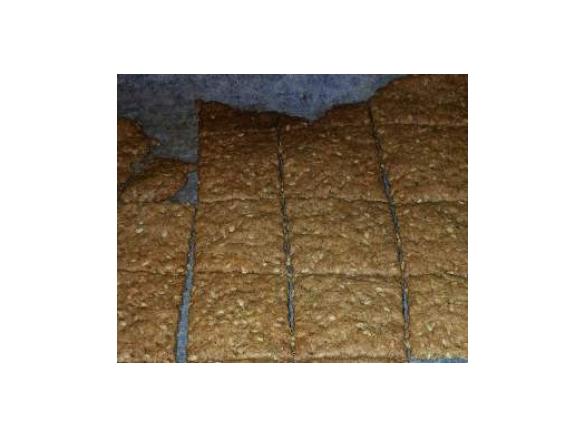 Crackers senza glutine con farina di lenticchie e mandorle