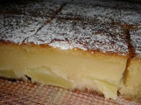 Torta di mele cremosa