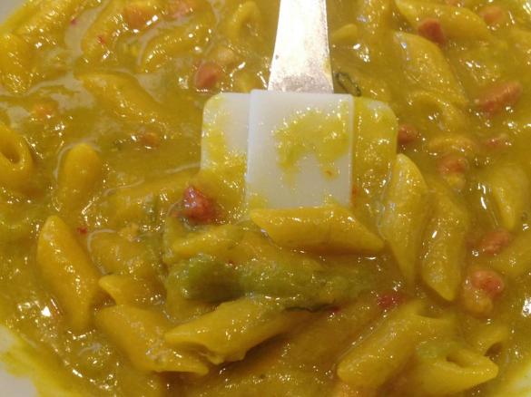 Penne risottate puntarelle pancetta e zafferano 