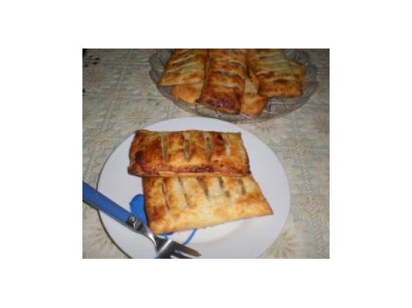 Sfogliate alla mela (o al cioccolato)