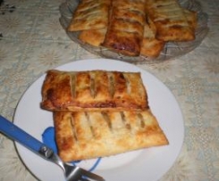 Sfogliate alla mela (o al cioccolato)