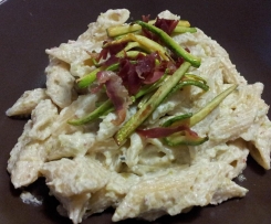 Penne con crema di zucchine e speck d'anatra
