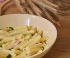 Pasta risottata con zucchine pancetta e provola