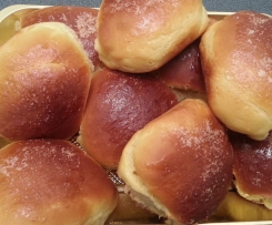 Brioches alla marmellata