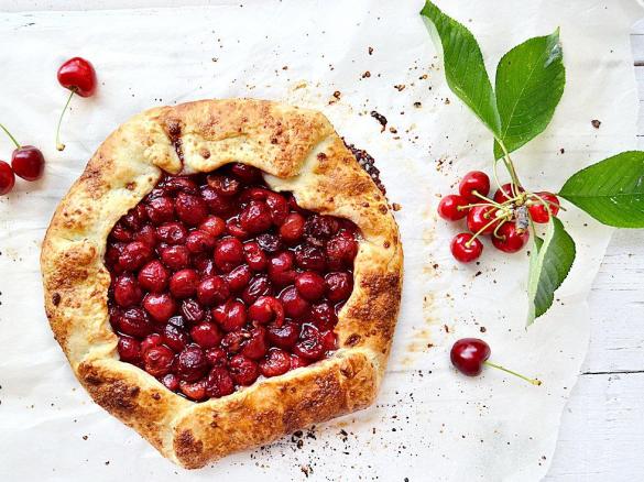 Galette rustica alle ciliegie - contest ciliegie