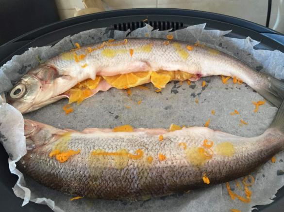 Coregone o trota all'arancia e broccolo romano