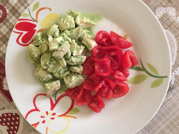 Petto di pollo in crema di basilico