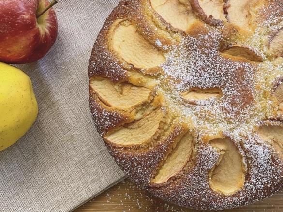 TORTA DI MELE SENZA GLUTINE E LATTOSIO