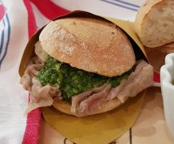 Lampredotto con salsa verde piccante