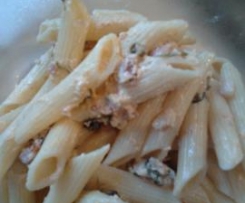 Condimento cremoso con pancetta per pasta