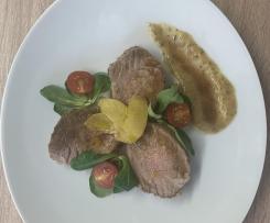 Filetto di maiale con pesche caramellate