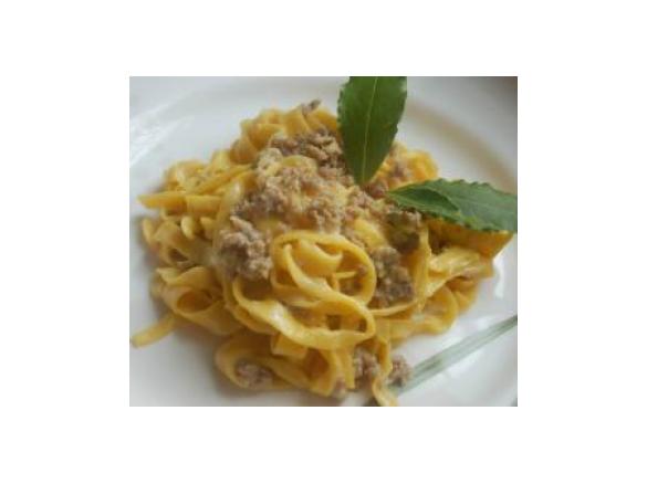 Tagliatelline di Zucca Profumate all'Alloro