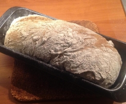 Pane integrale alle noci