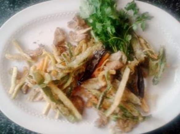  FRITTO VEGETALE IN  TEMPURA ANALCOLICA e salsa agrodolce