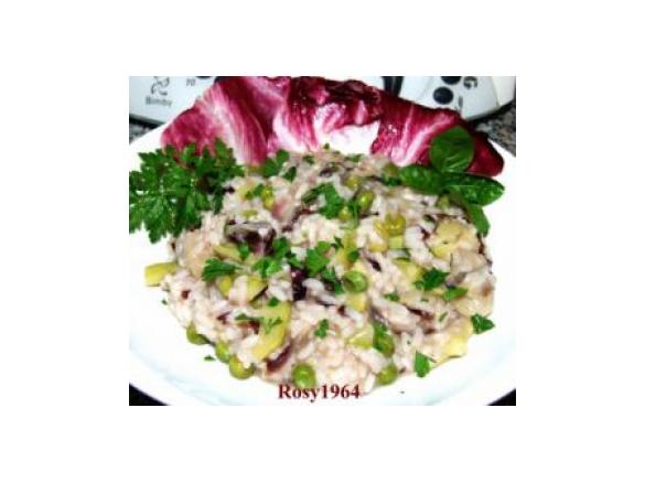 Risotto con radicchio, piselli e zucchine