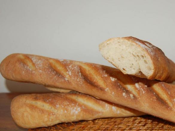 BAGUETTE FRANCESE (dedicata a Panina: l'unica, vera "Baguette" del sito!)