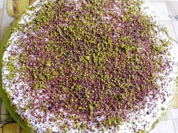 TORTA CON CREMA BIMBY AL CIOCCOLATO COPERTA CON PANNA