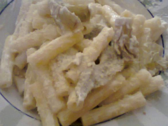 sedani rigati con panna e carciofi