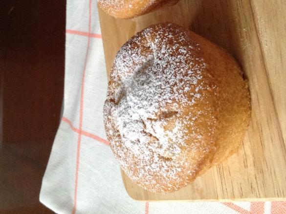 Muffin con mele (senza uova e burro)