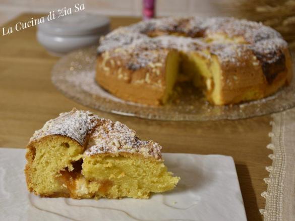Torta allo yogurt e confettura