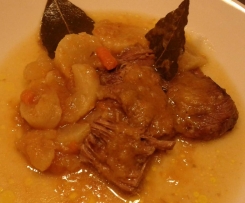 Brasato alla birra con piccole rape