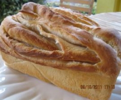 Pane sfogliato con lo strutto