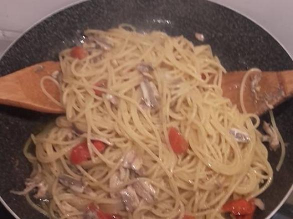 spaghetti alle alici
