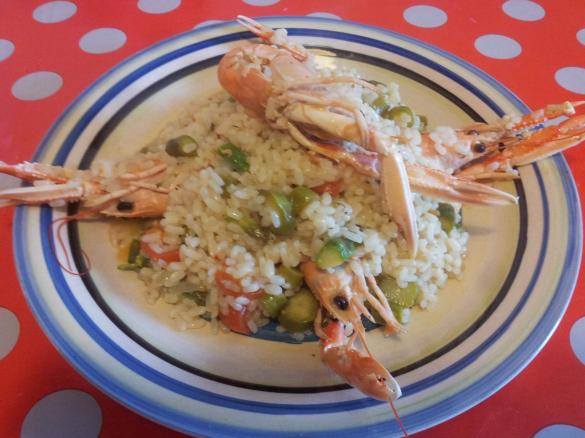 Risotto agli scampi e asparagi