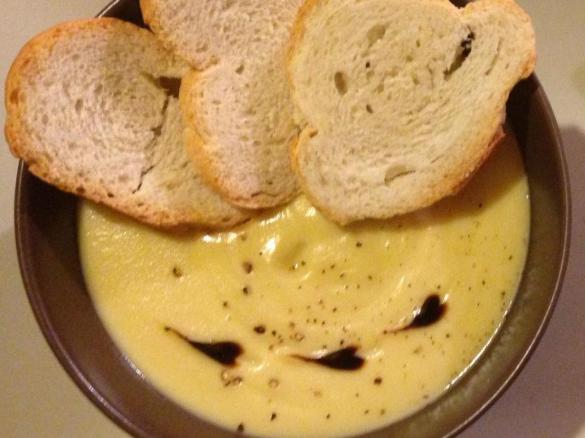 CREMA DI SEDANO RAPA PATATE E PORRI