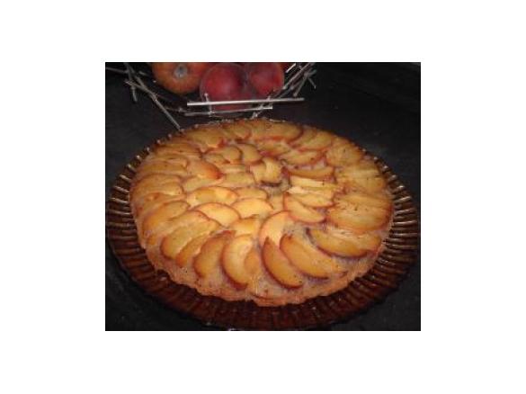 Crostata di pesche rovesciata