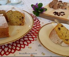 Ciambella rustica con uvetta e noci