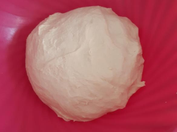 Impasto pizza con farina di semola rimacinata