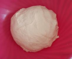 Impasto pizza con farina di semola rimacinata