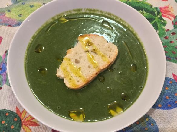 Crema di spinaci al latte.