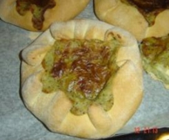 Coccoi prena (pane ripieno)