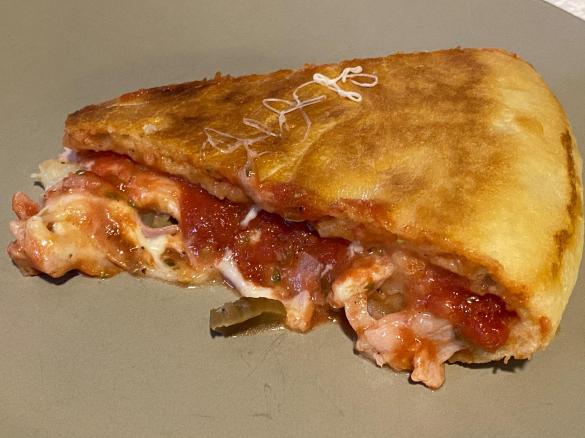 Focaccia in padella alla pizzaiola