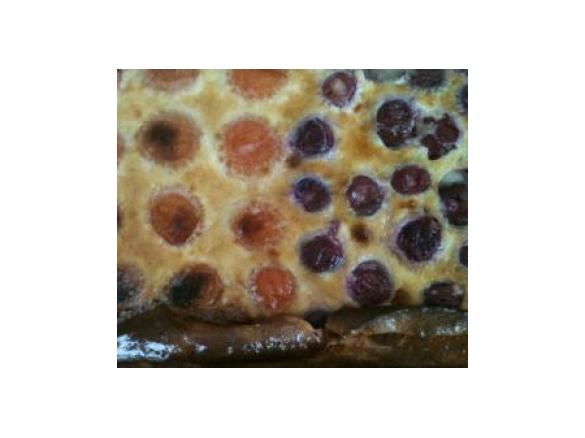 Clafoutis di Albicocche e/o Ciliegie