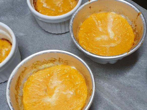 Tortine di zucca e taleggio