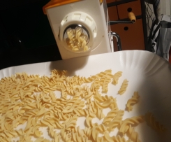 Fusilli di pasta fresca all'uovo